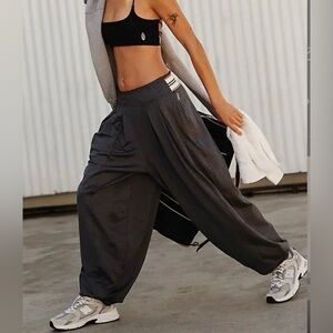 NWT XS Free people black heather jogger pants